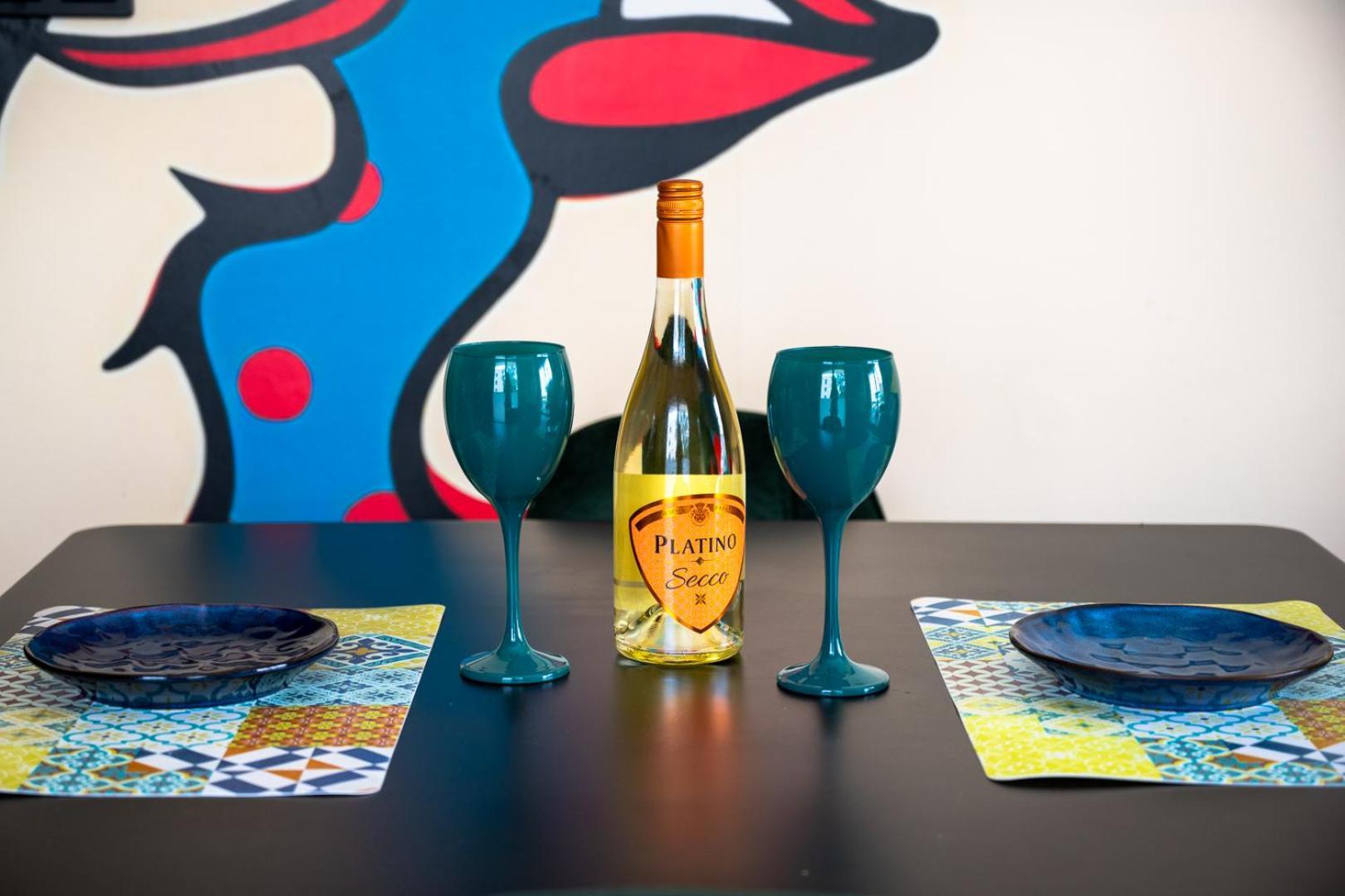 The Pop Art Apartment Катовице Экстерьер фото